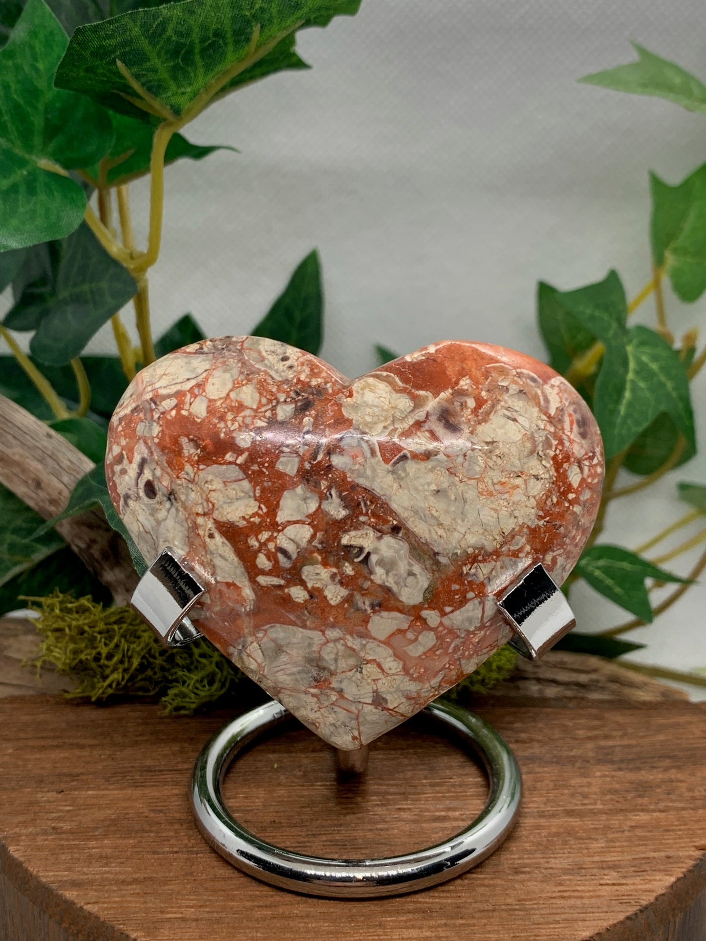 Money Agate Heart Carving