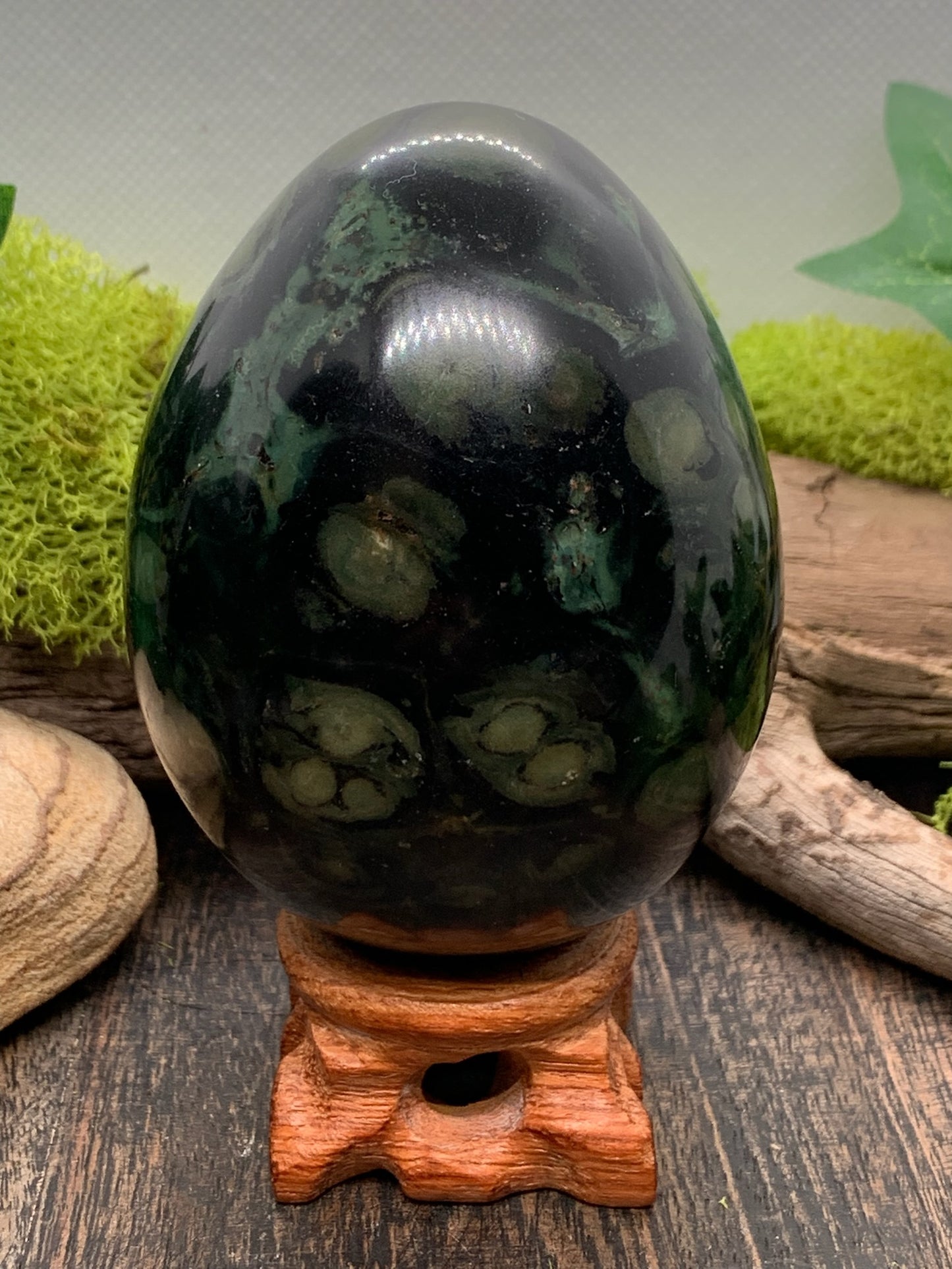 Kambaba Jasper Egg Carving