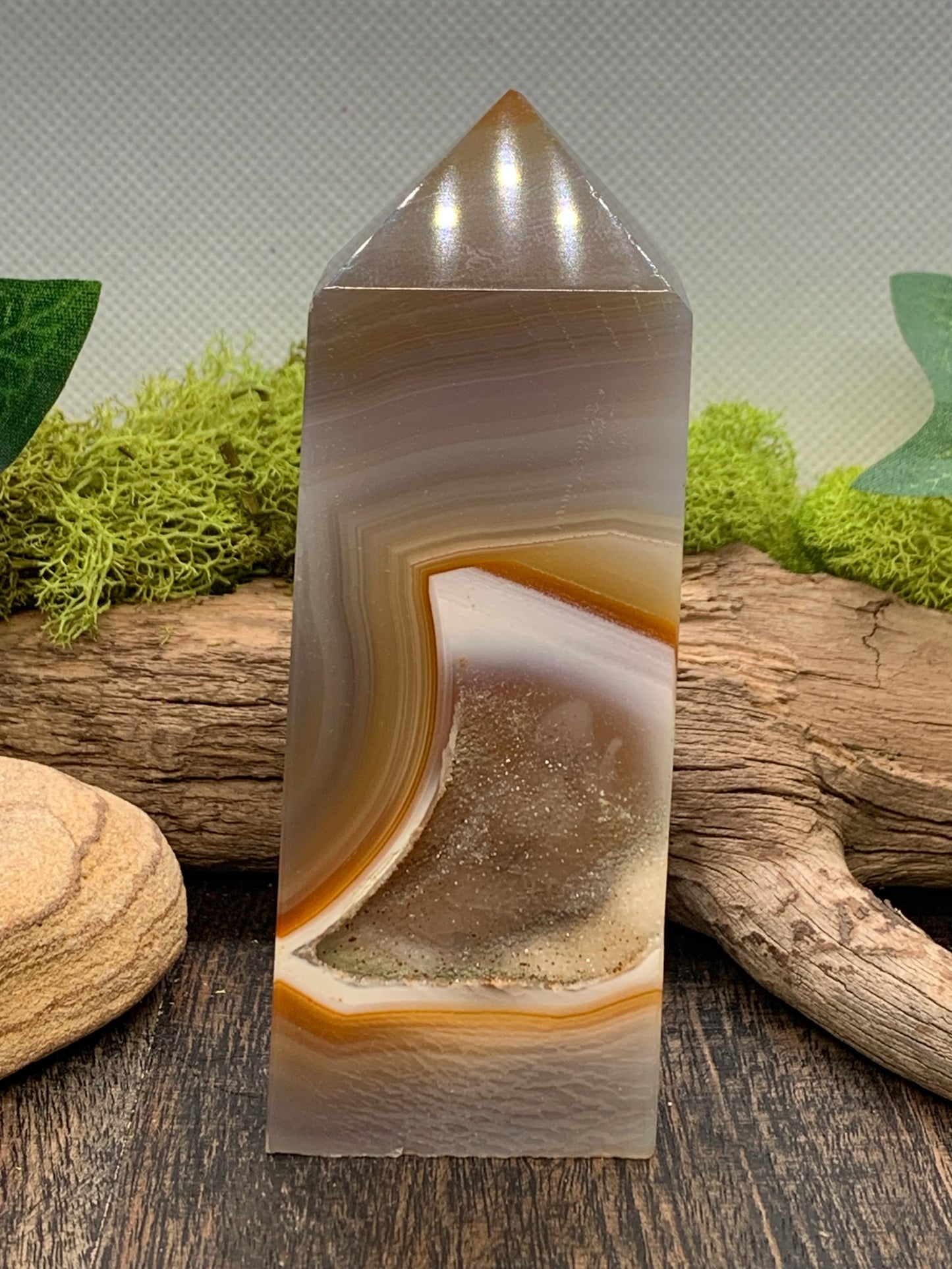 Agate Slab Tower